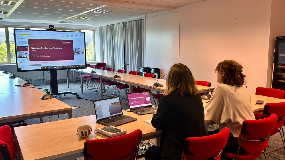 A successful webinar on Responsible Service training