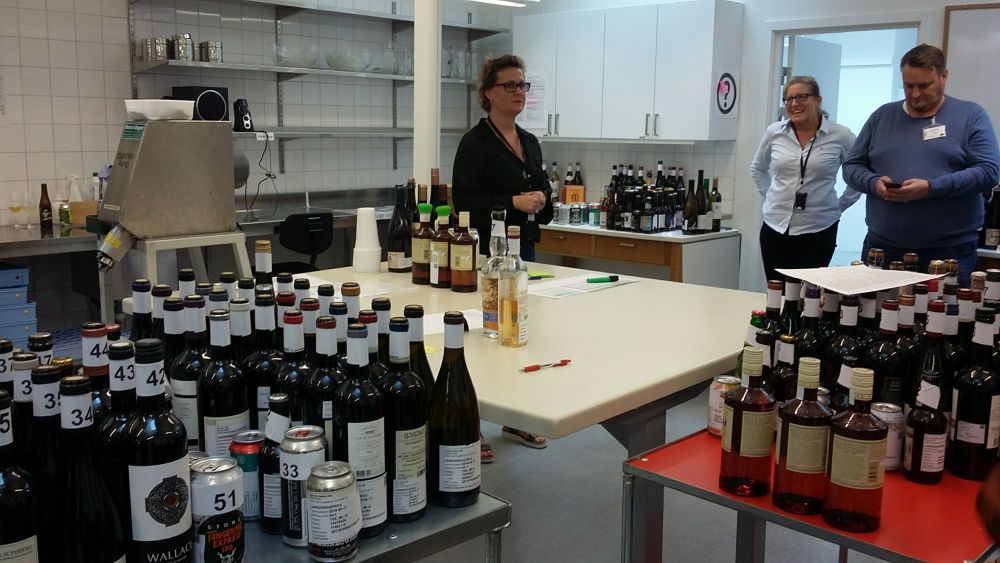 Munskänkarna welcomes Wine in Moderation in Sweden