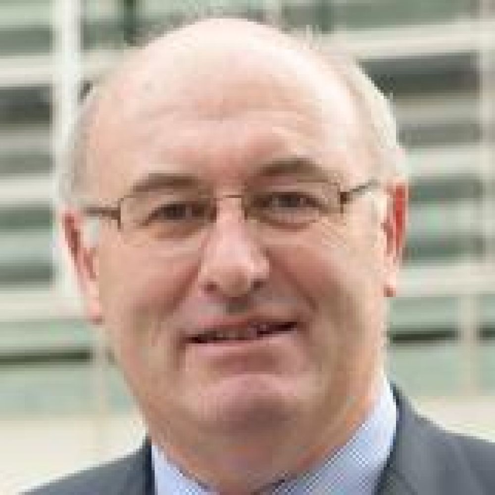Commissioner Hogan congratulates Wine in Moderation for results achieved since 2008
