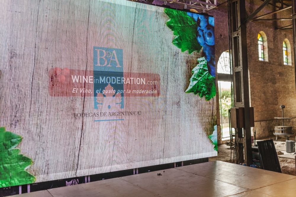 Bodegas de Argentina celebrates annual harvest with responsible message